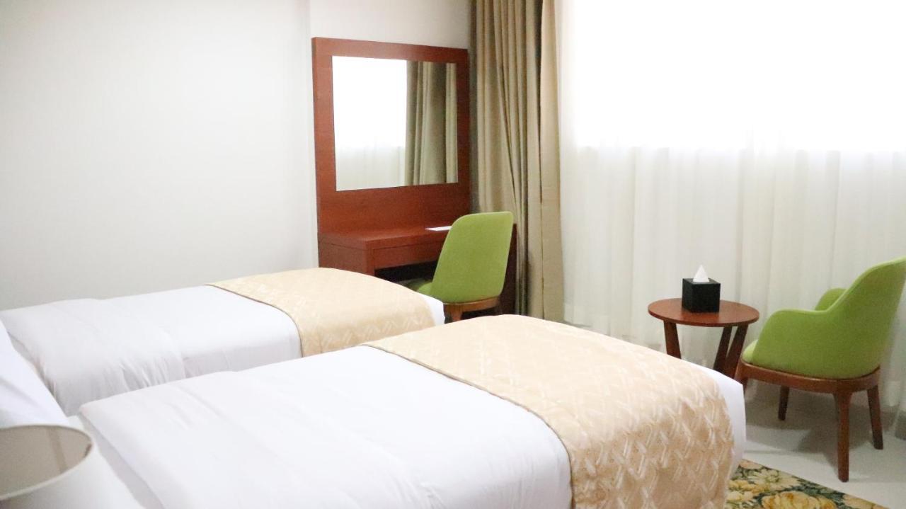 Al Riyadh Hotel Apartments Abu Dhabi Exterior photo